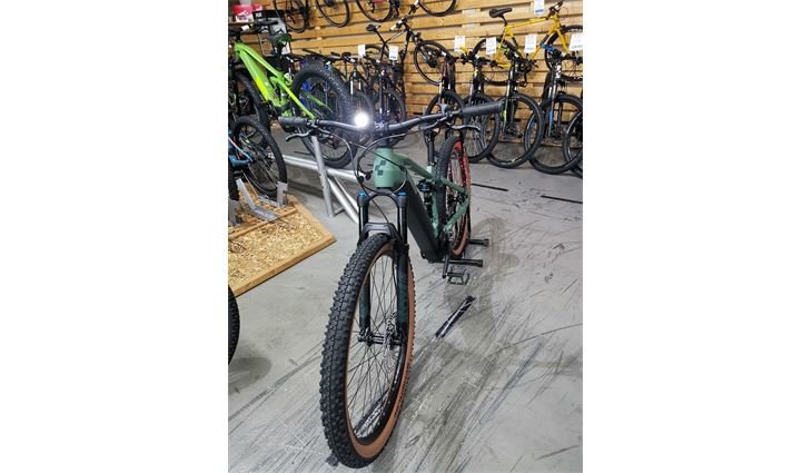 SUPERNOVA Vorderlicht E-Bike V521->235Lumen